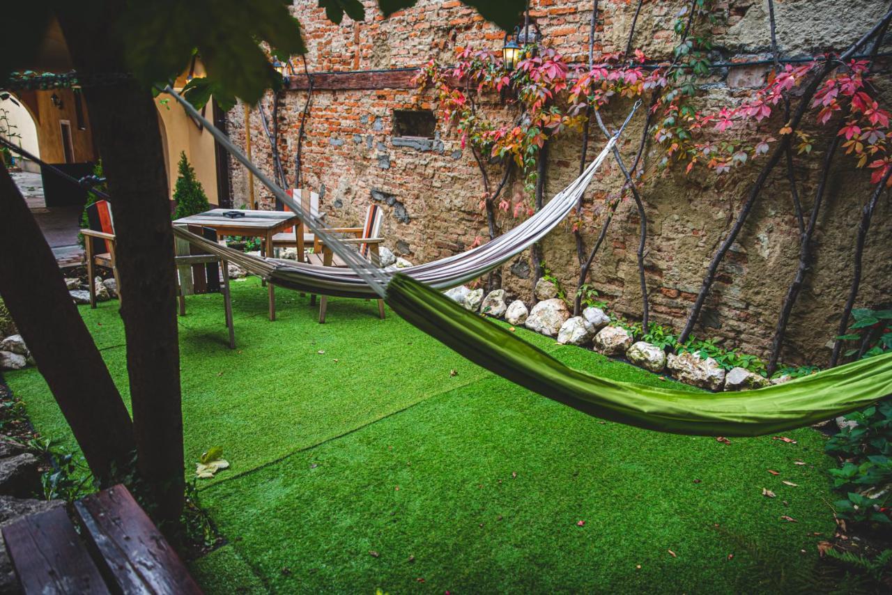 Luky 12 Apartment บราชอฟ ภายนอก รูปภาพ